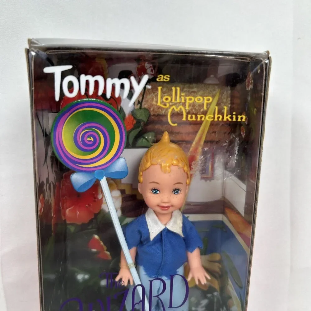 Vtg 1999 Barbie Wizard of Oz TOMMY Lollipop Munchkin Original Box 25819 4.5”